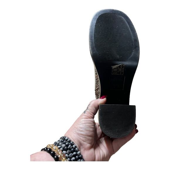 Urban Outfitters Gwen Reptile Platform Boot Womens Size 7 - Picture 5 of 7